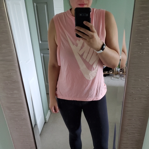 Nike vintage style pink tank size medium - Picture 6 of 12
